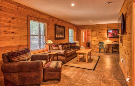 82 Fox Farm Road Wilmington NY 12997