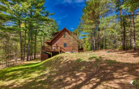 82 Fox Farm Road Wilmington NY 12997