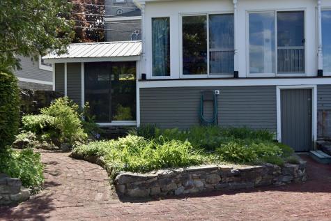 2754 Essex Road Essex NY 12936