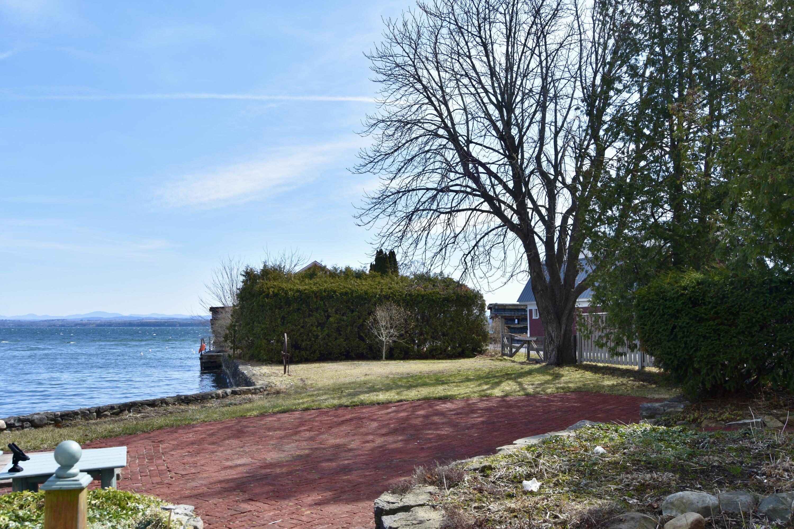 2754 Essex Road Essex NY 12936