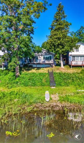 23 Champlain Shores Way Crown Point NY 12928