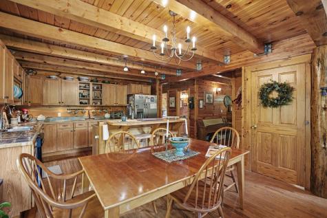 11 Laura Drive Morrisonville NY 12962