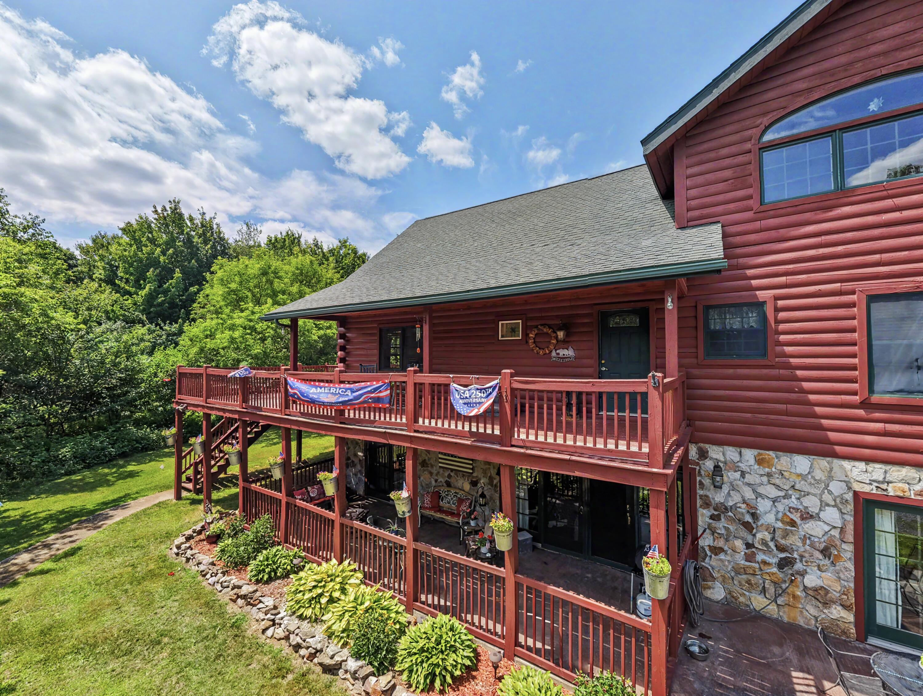 11 Laura Drive Morrisonville NY 12962