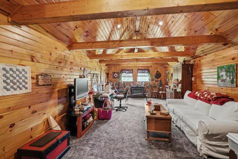 11 Laura Drive Morrisonville NY 12962