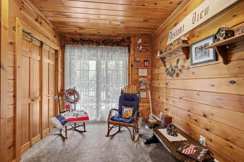 11 Laura Drive Morrisonville NY 12962
