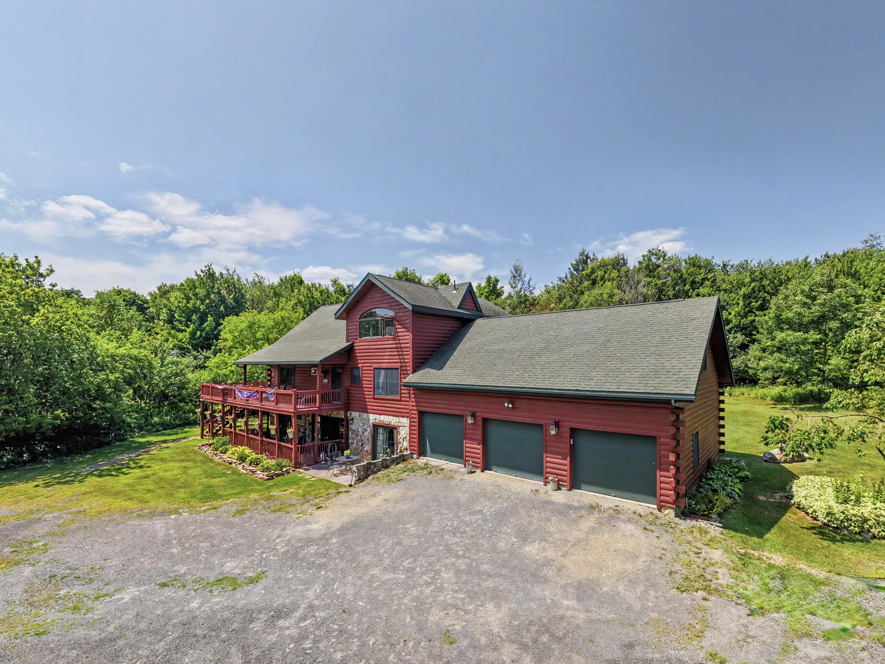 11 Laura Drive Morrisonville NY 12962