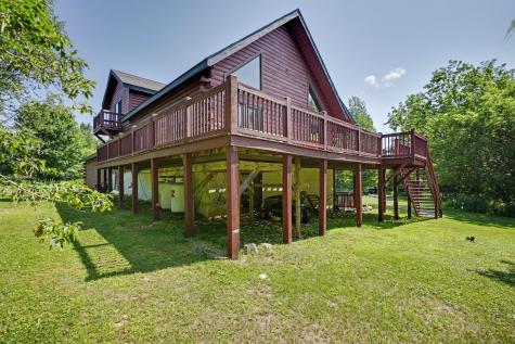 11 Laura Drive Morrisonville NY 12962