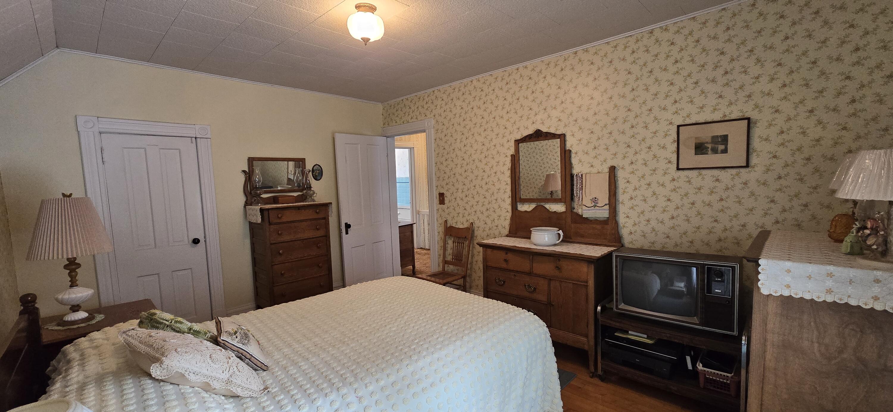 67 Academy Street Malone NY 12953