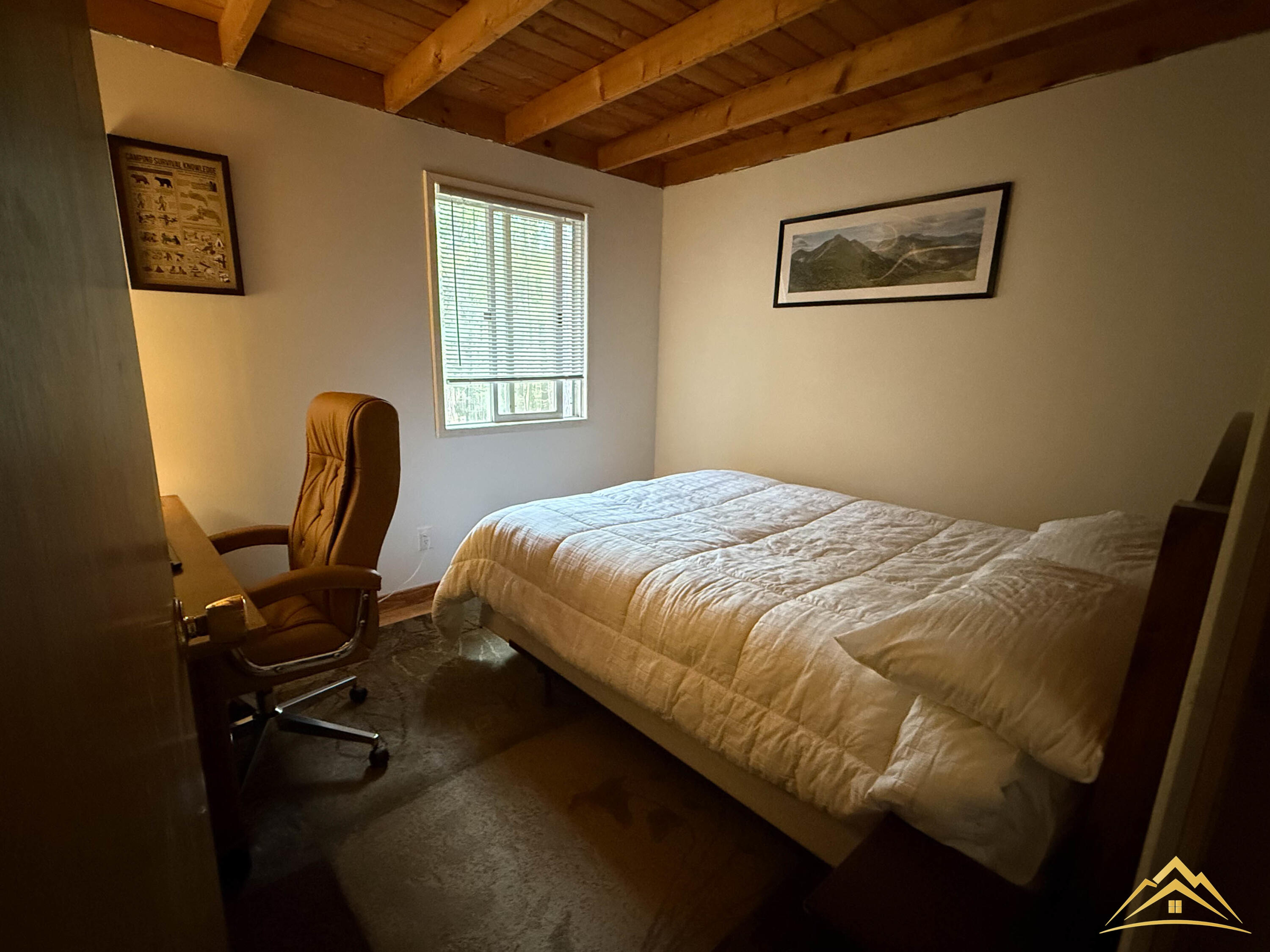 18 Elm Street Jay NY 12941