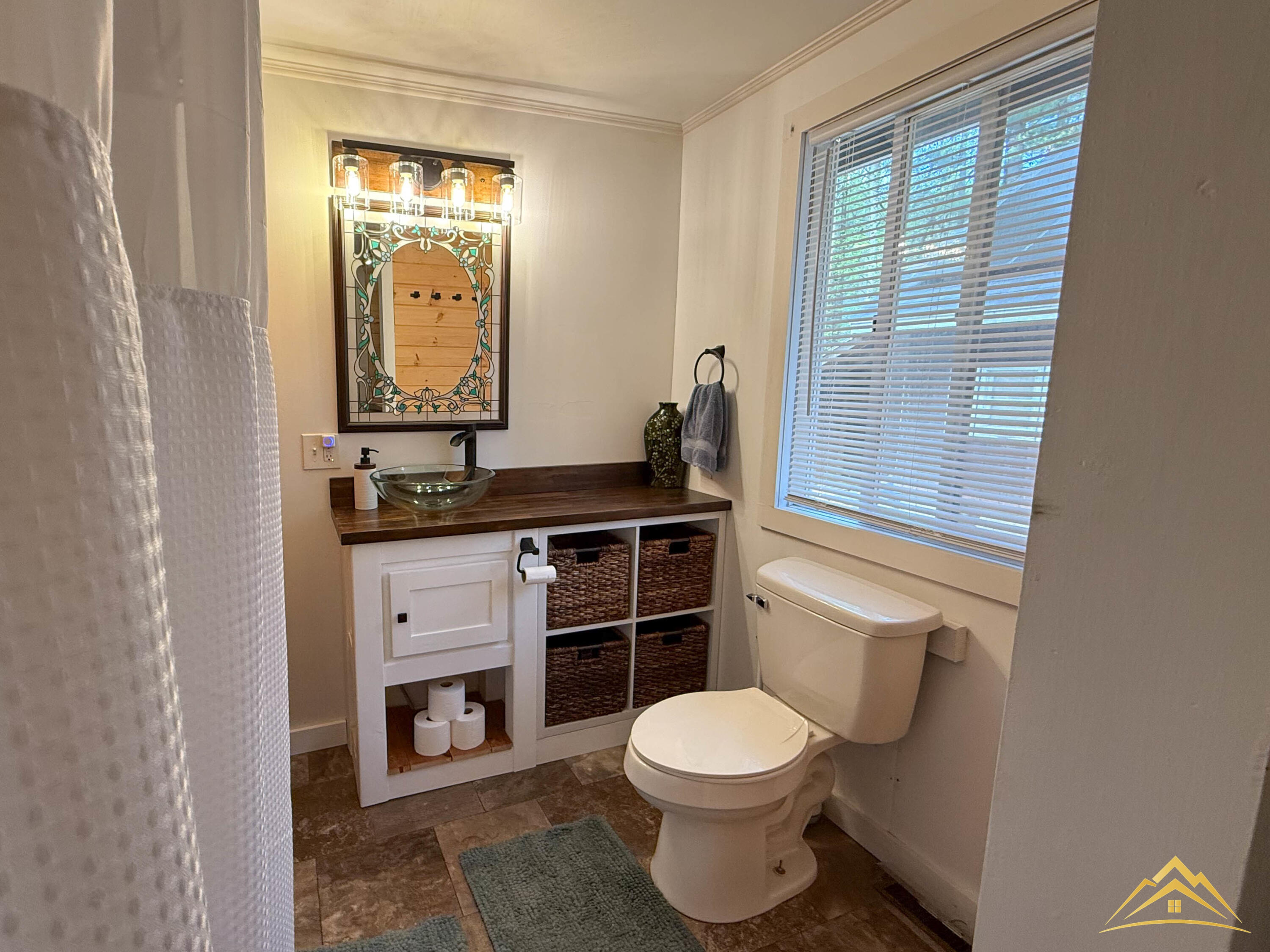 18 Elm Street Jay NY 12941