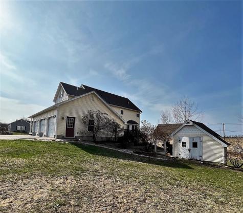 48 Washington Street Peru NY 12972