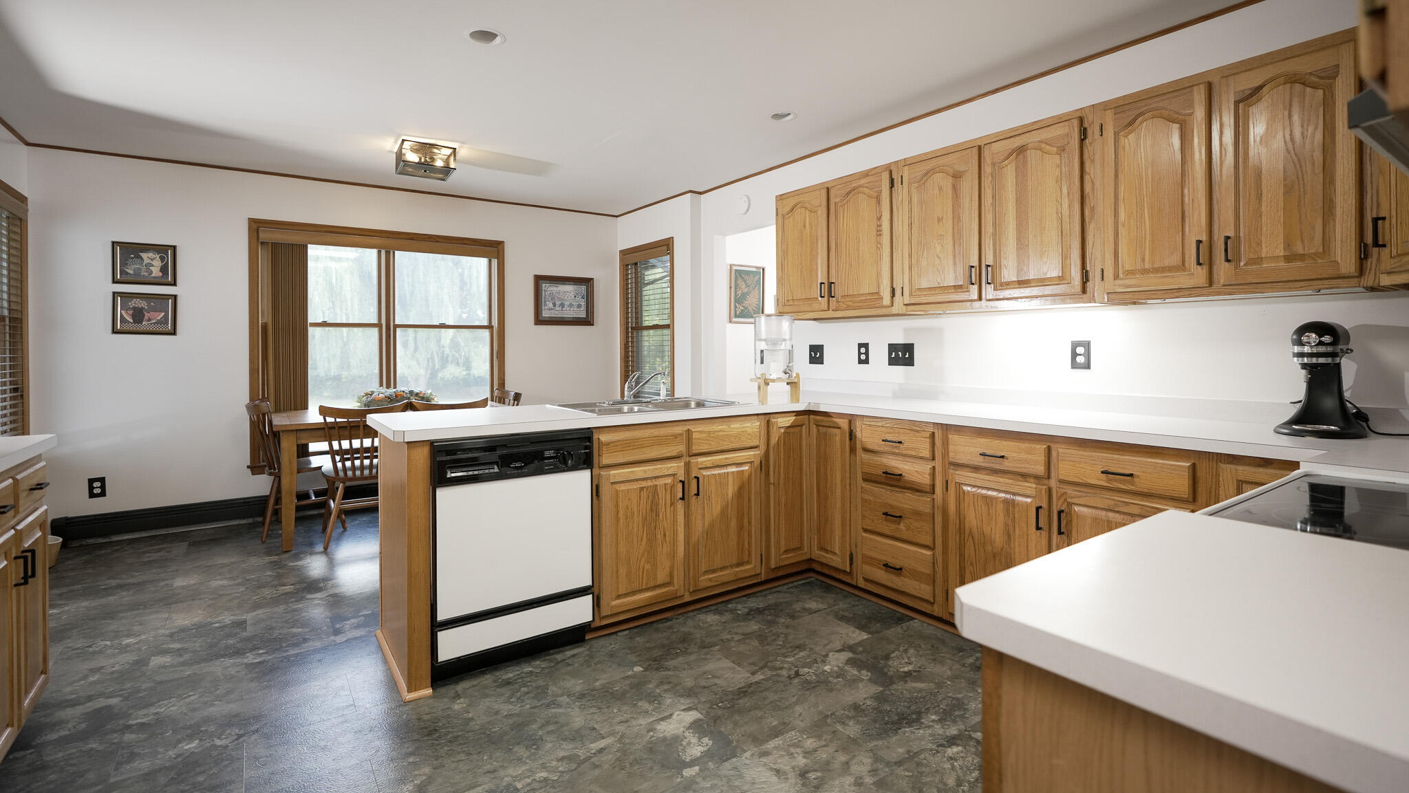 4 Darin Avenue Morrisonville NY 12962