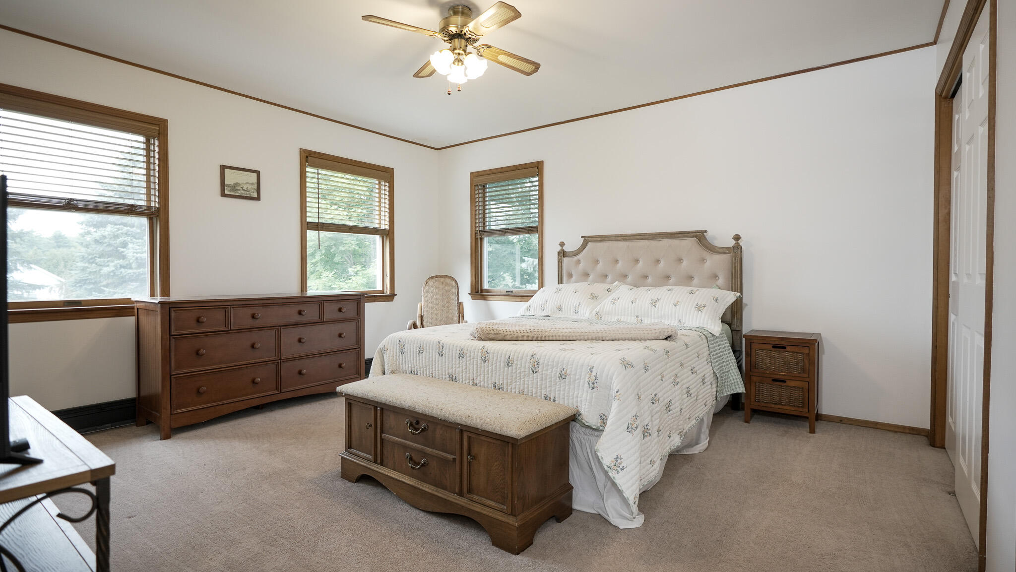 4 Darin Avenue Morrisonville NY 12962