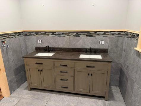 5509 Lincoln Pond Road Elizabethtown NY 12932