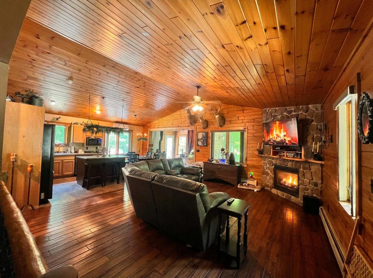 1032 Bonnieview Road Wilmington NY 12997
