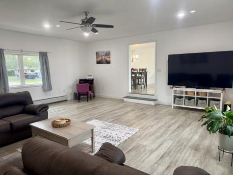 23 Columbus Drive Rouses Point NY 12979