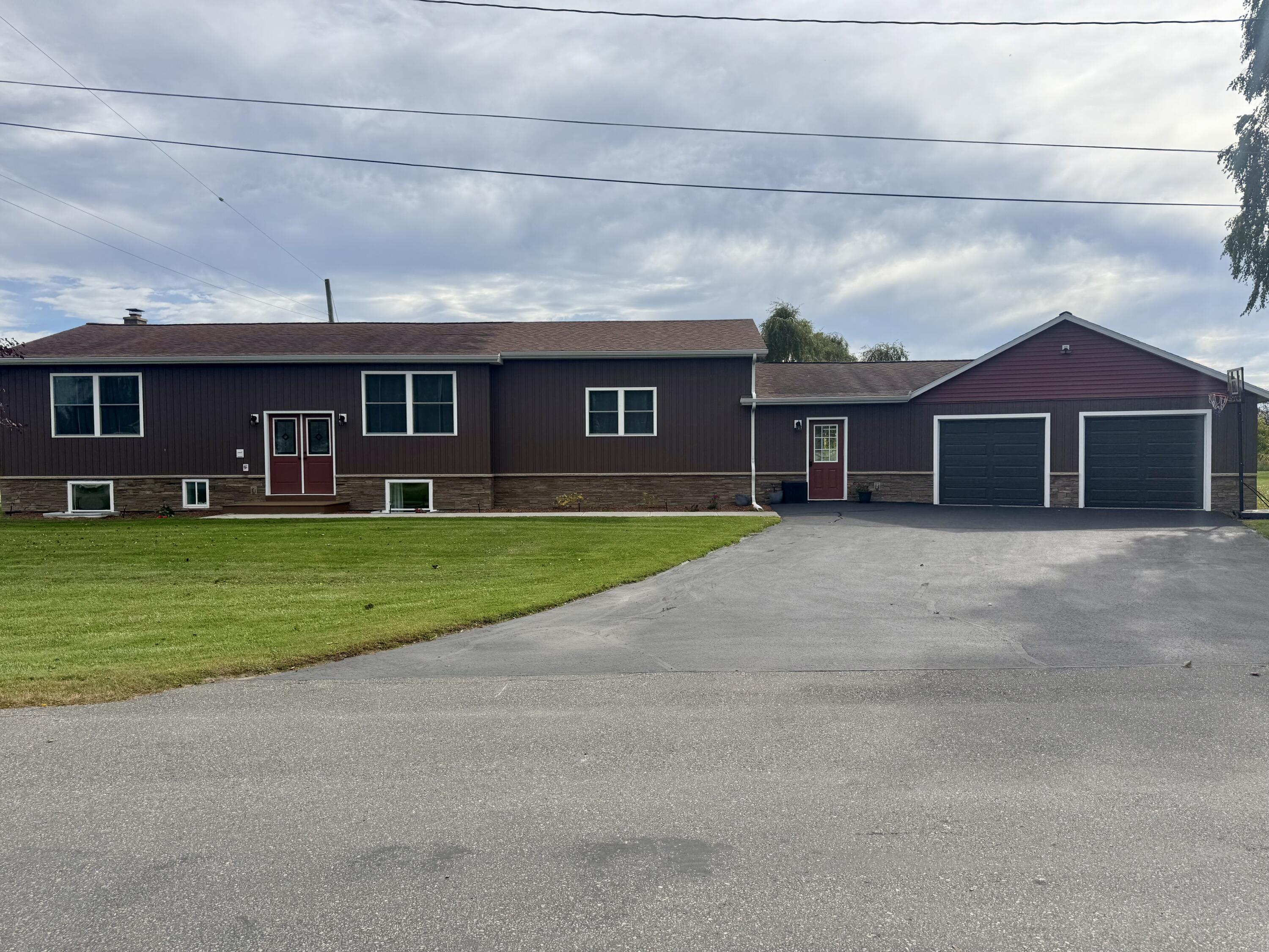 23 Columbus Drive Rouses Point NY 12979
