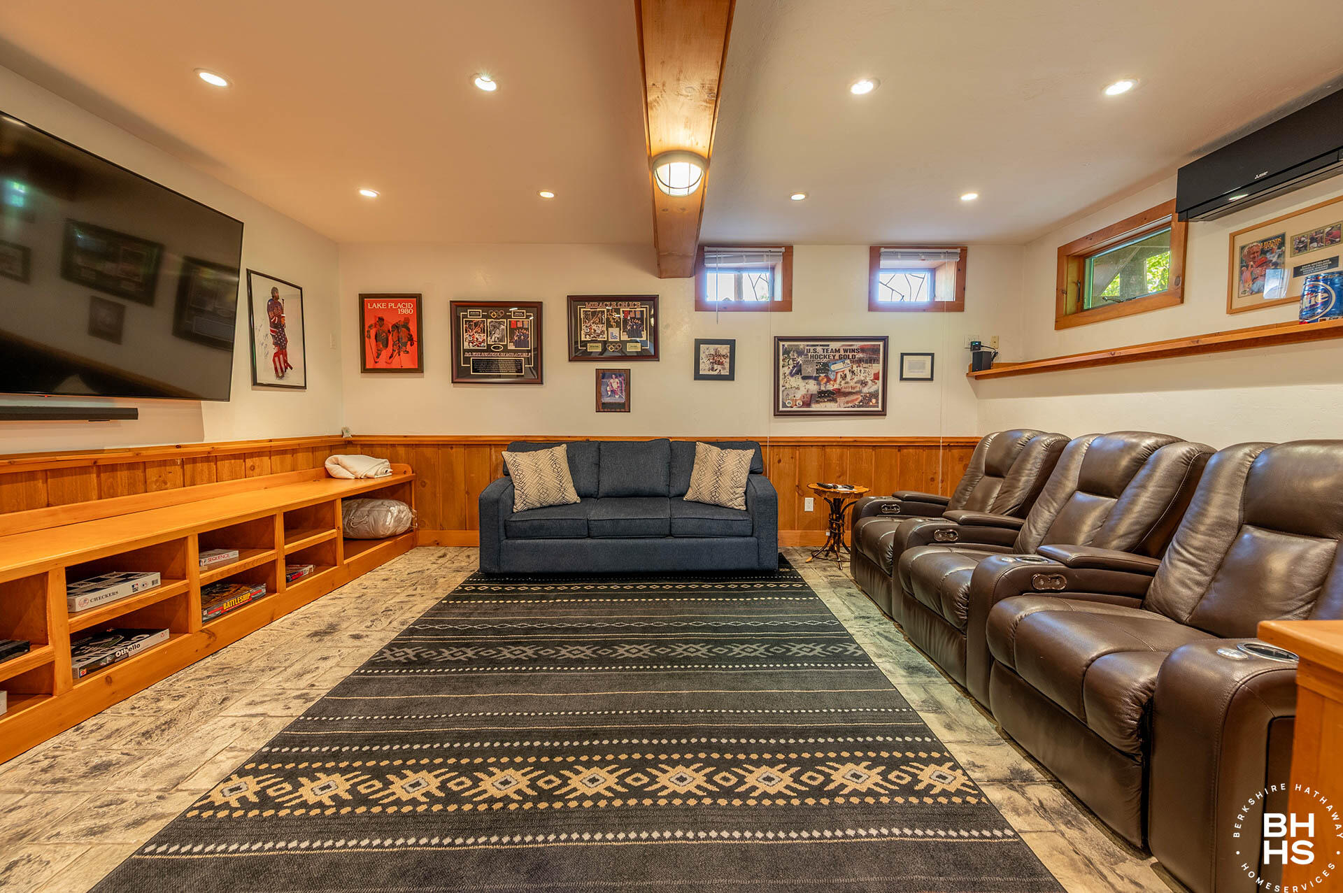 220 Riverside Drive Saranac Lake NY 12983
