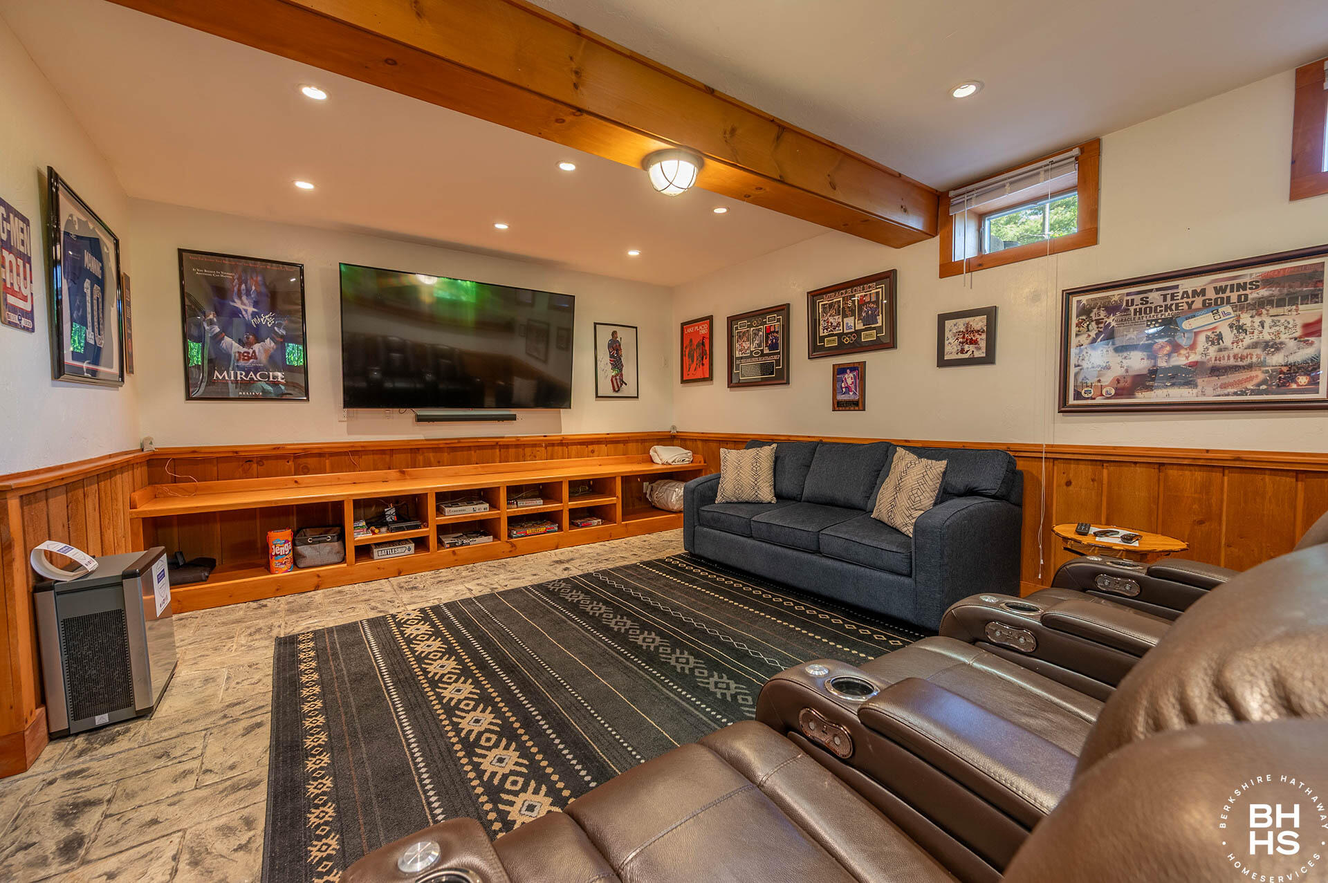 220 Riverside Drive Saranac Lake NY 12983