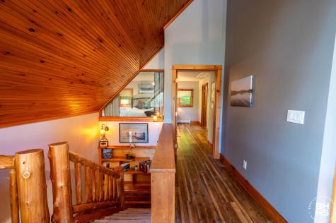 220 Riverside Drive Saranac Lake NY 12983