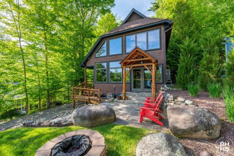 220 Riverside Drive Saranac Lake NY 12983