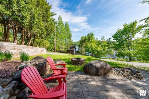 220 Riverside Drive Saranac Lake NY 12983
