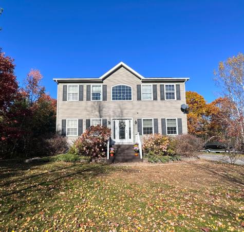 16 Huntington Avenue Morrisonville NY 12962