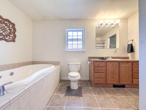 16 Huntington Avenue Morrisonville NY 12962