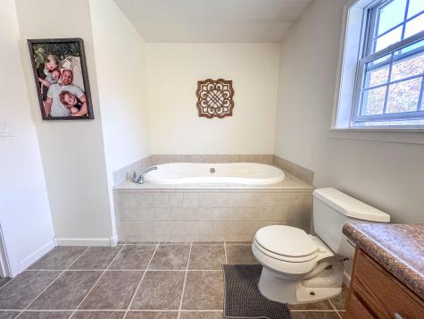 16 Huntington Avenue Morrisonville NY 12962