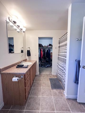 16 Huntington Avenue Morrisonville NY 12962