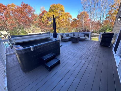 16 Huntington Avenue Morrisonville NY 12962