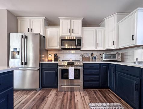 16 Huntington Avenue Morrisonville NY 12962