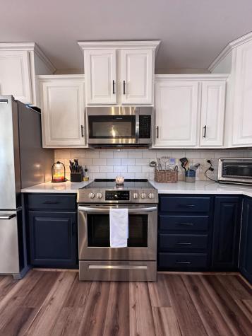 16 Huntington Avenue Morrisonville NY 12962