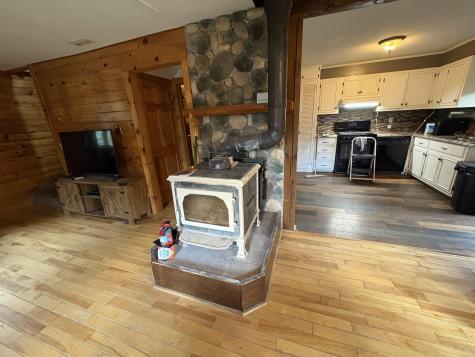 8081 Ny-9n Elizabethtown NY 12932