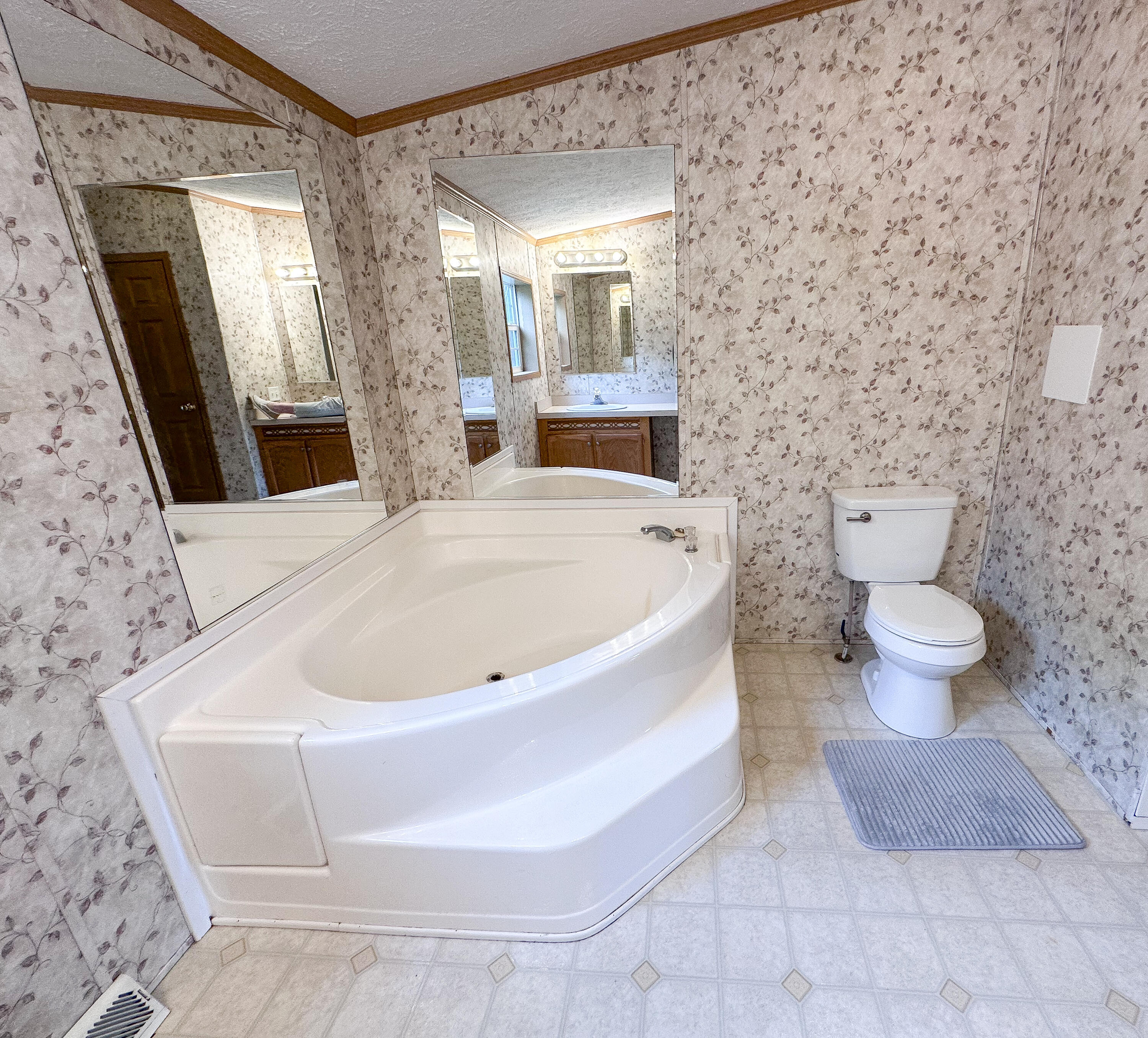 198 Fox Farm Road Plattsburgh NY 12901