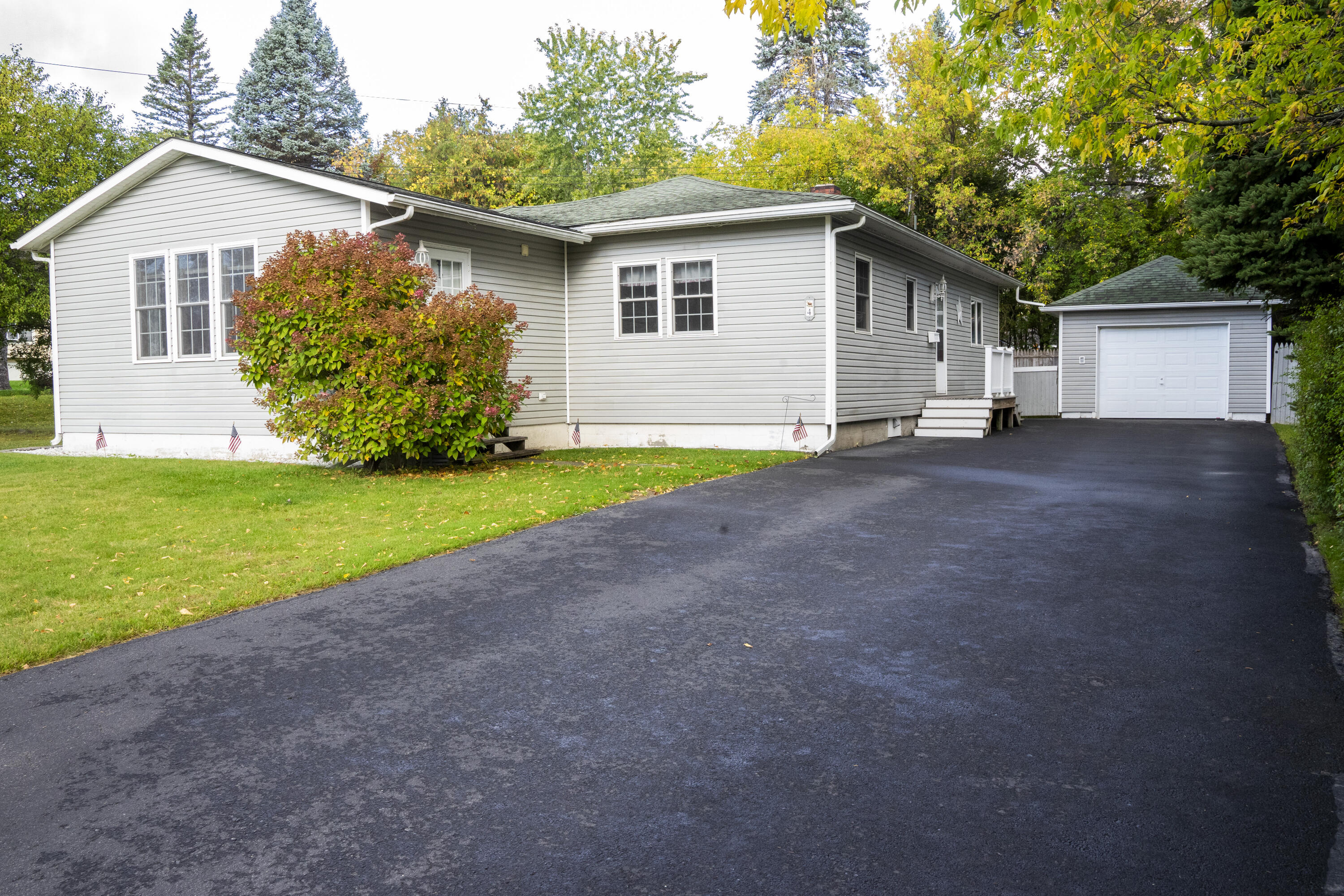 4 Wood Street Plattsburgh NY 12901
