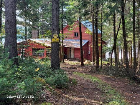 87 Sunset Ridge Owls Head NY 12969