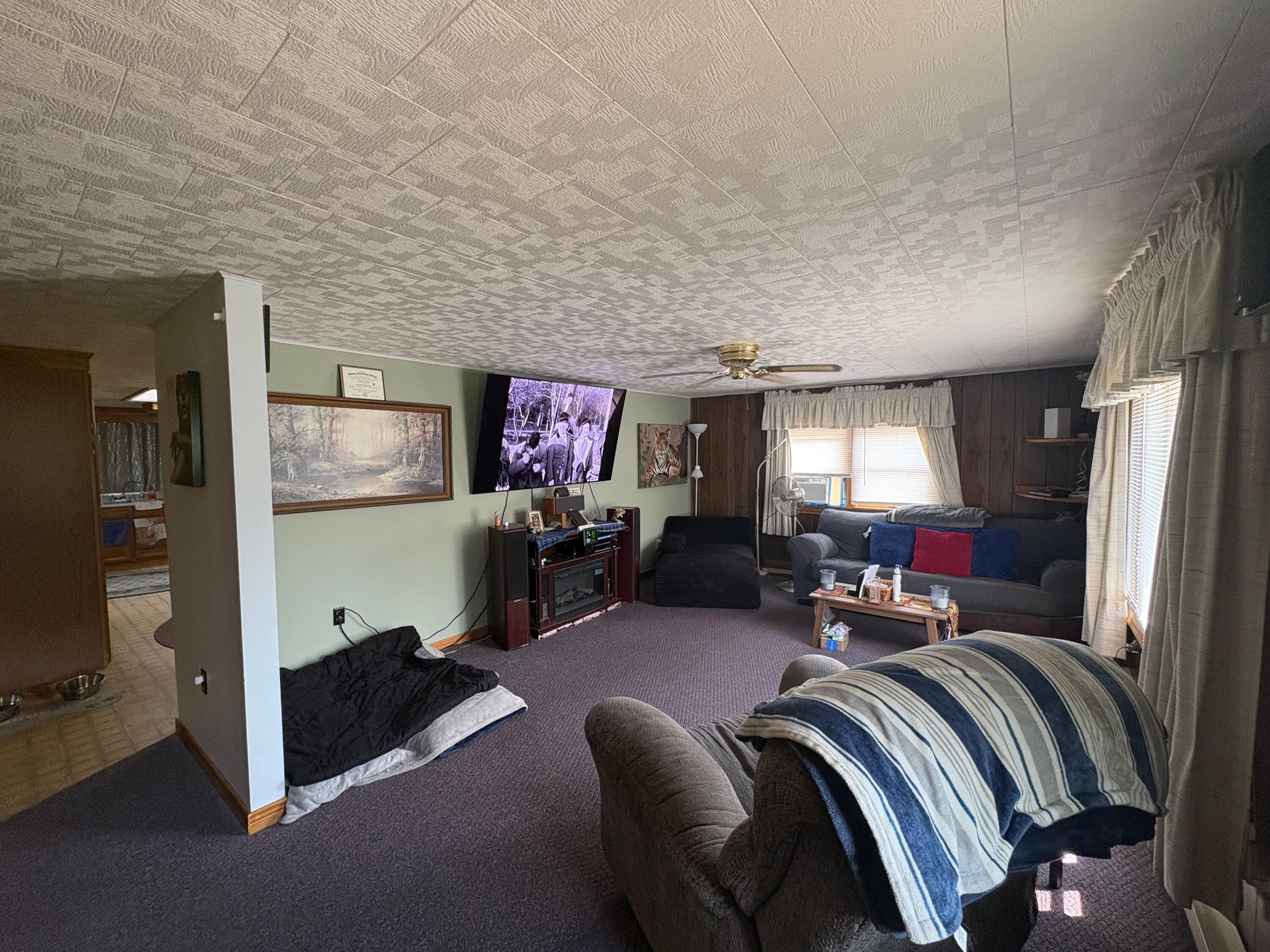1746 New York 22b Morrisonville NY 12962