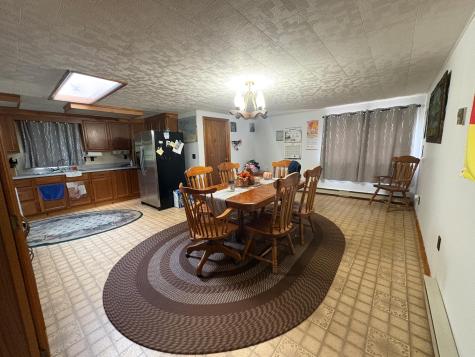 1746 New York 22b Morrisonville NY 12962