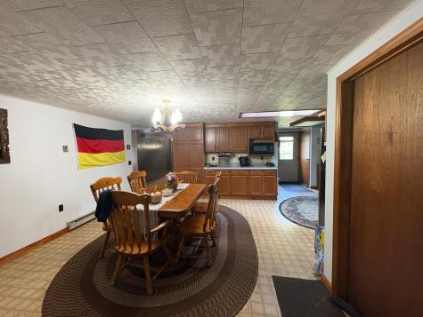 1746 New York 22b Morrisonville NY 12962
