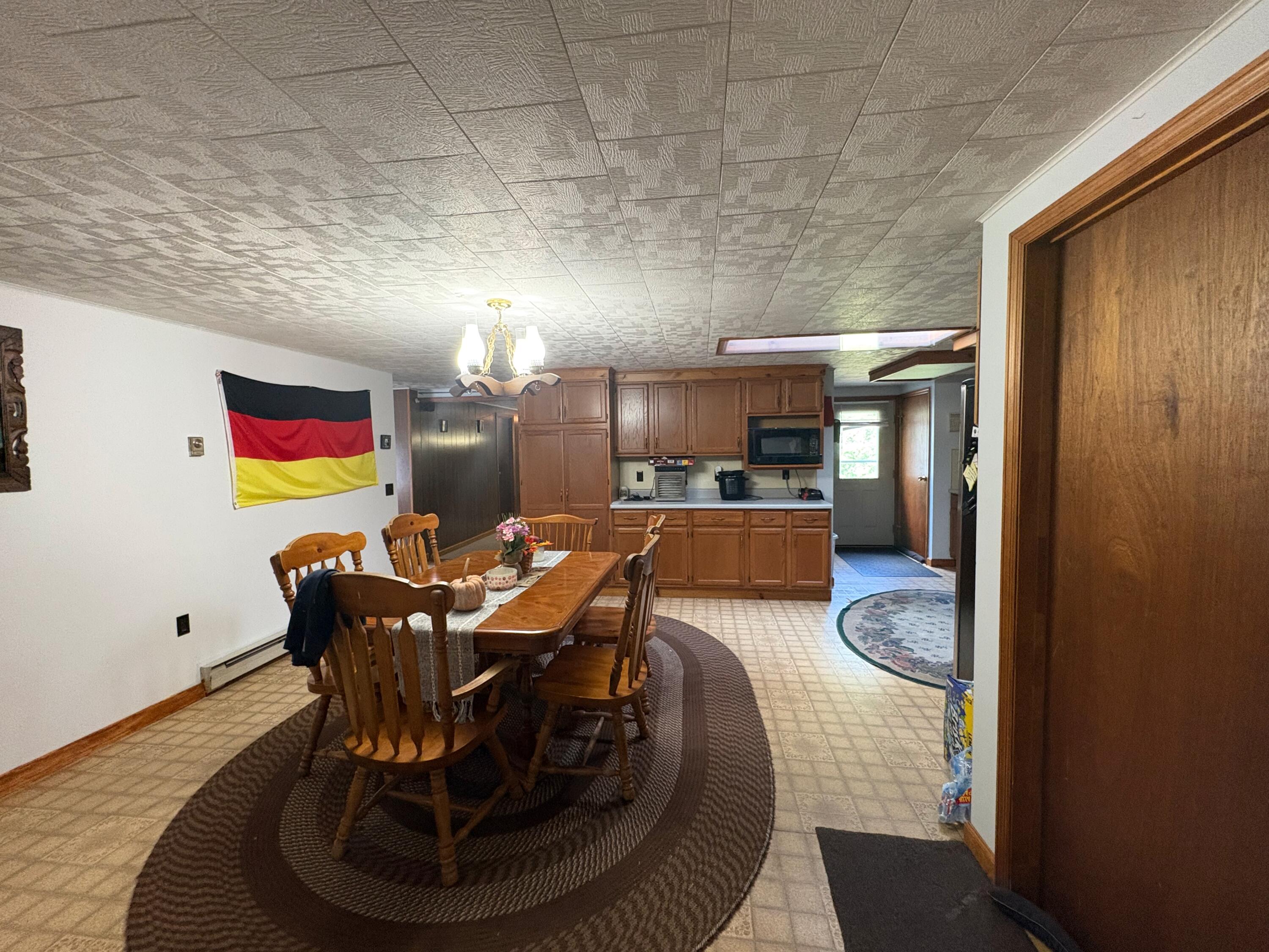 1746 New York 22b Morrisonville NY 12962