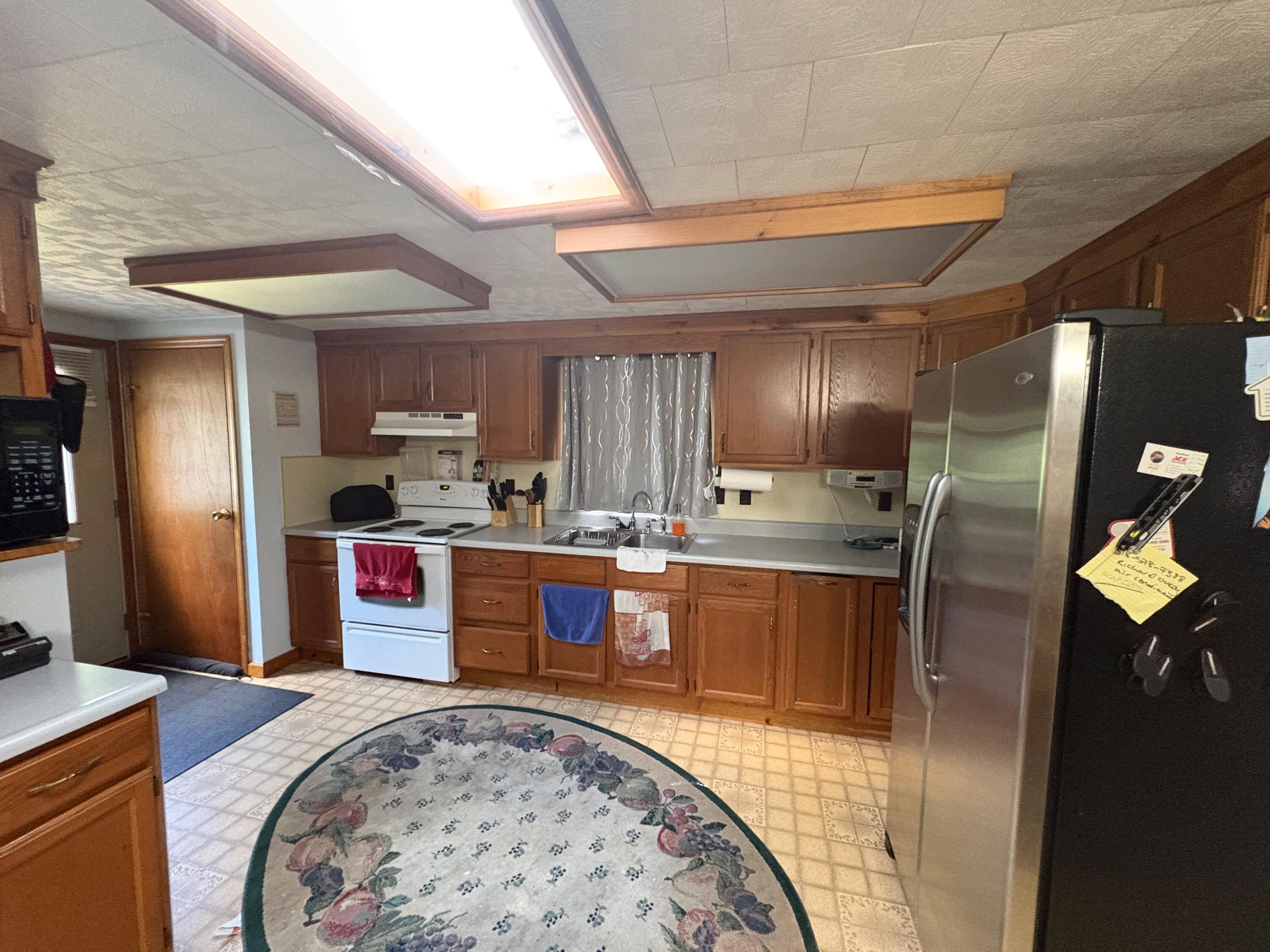 1746 New York 22b Morrisonville NY 12962