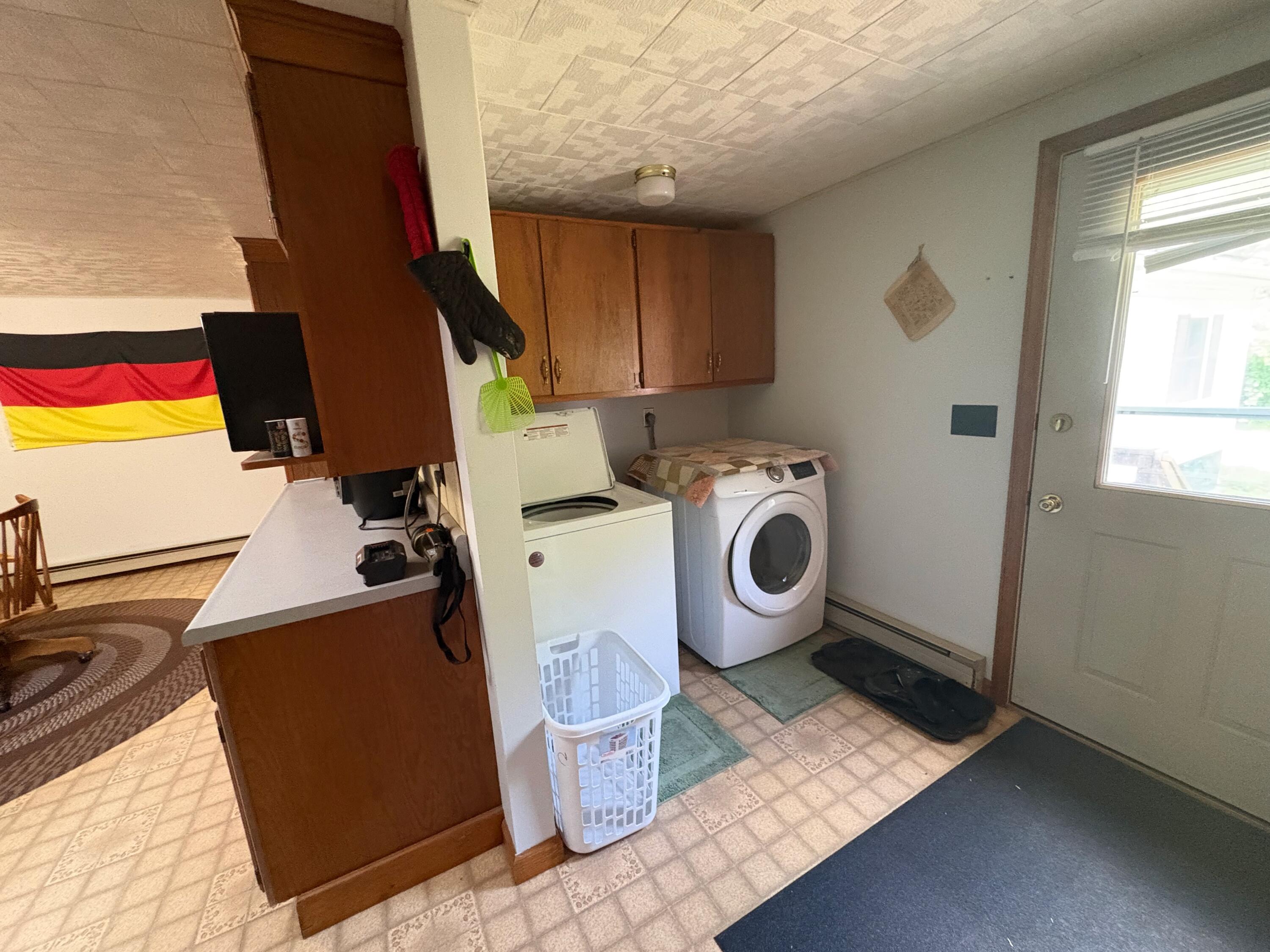 1746 New York 22b Morrisonville NY 12962