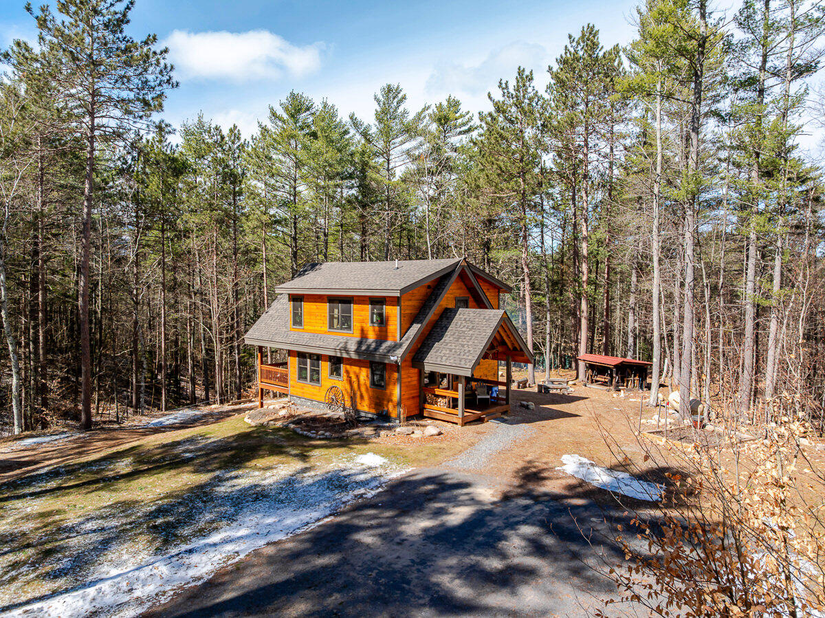 45 Cayuga Trail Jay NY 12941