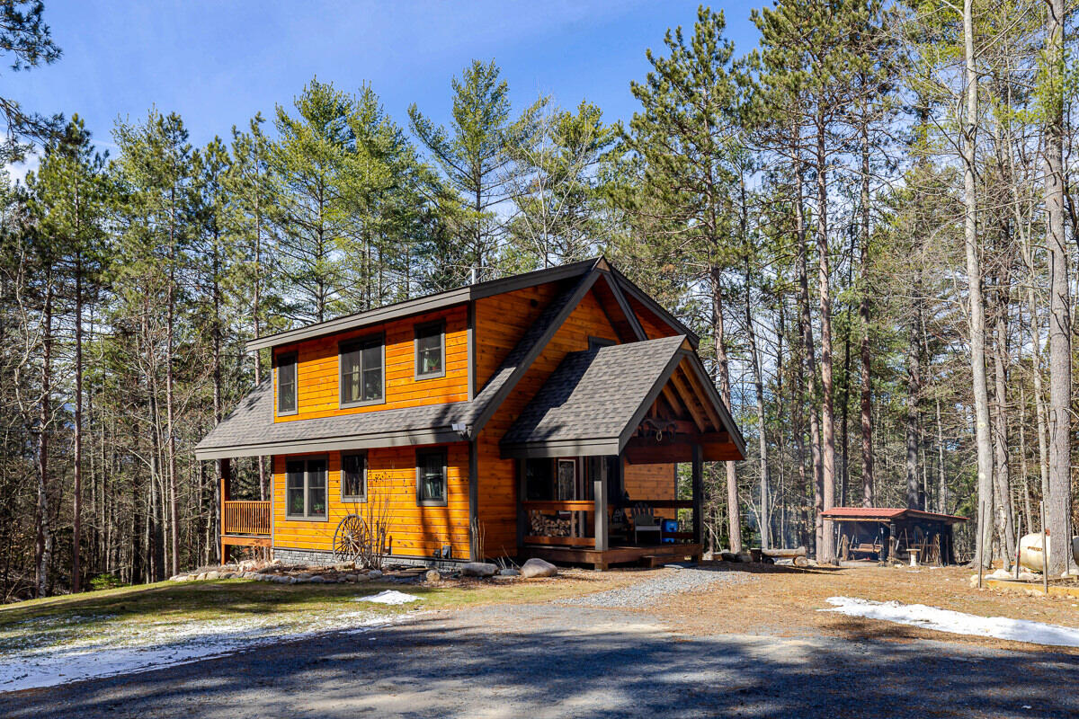 45 Cayuga Trail Jay NY 12941