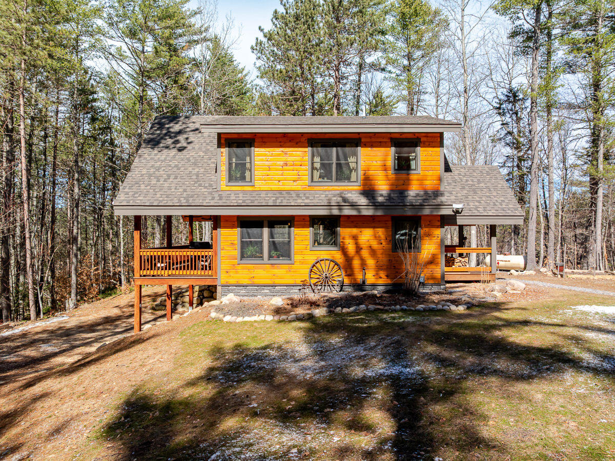 45 Cayuga Trail Jay NY 12941