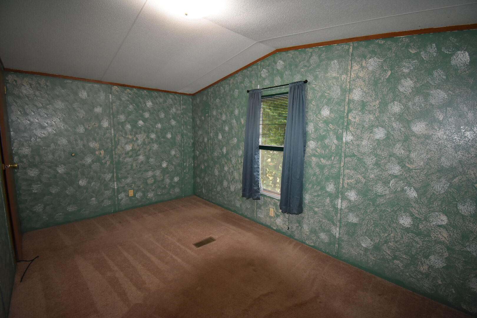 33 Sonya Way Plattsburgh NY 12901