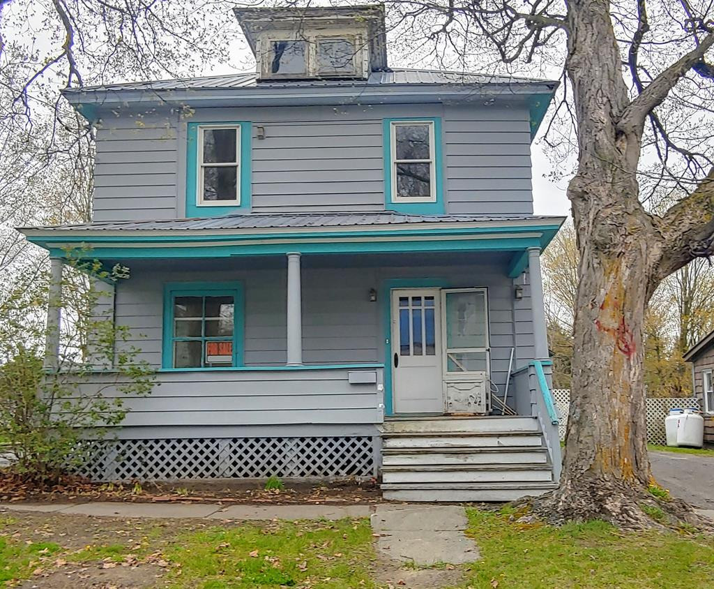 22 Howard Avenue Malone NY 12953