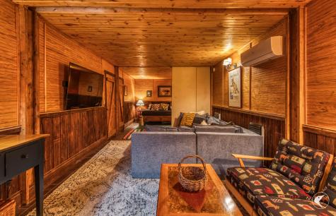 39 Hochsteig Lane Jay NY 12941