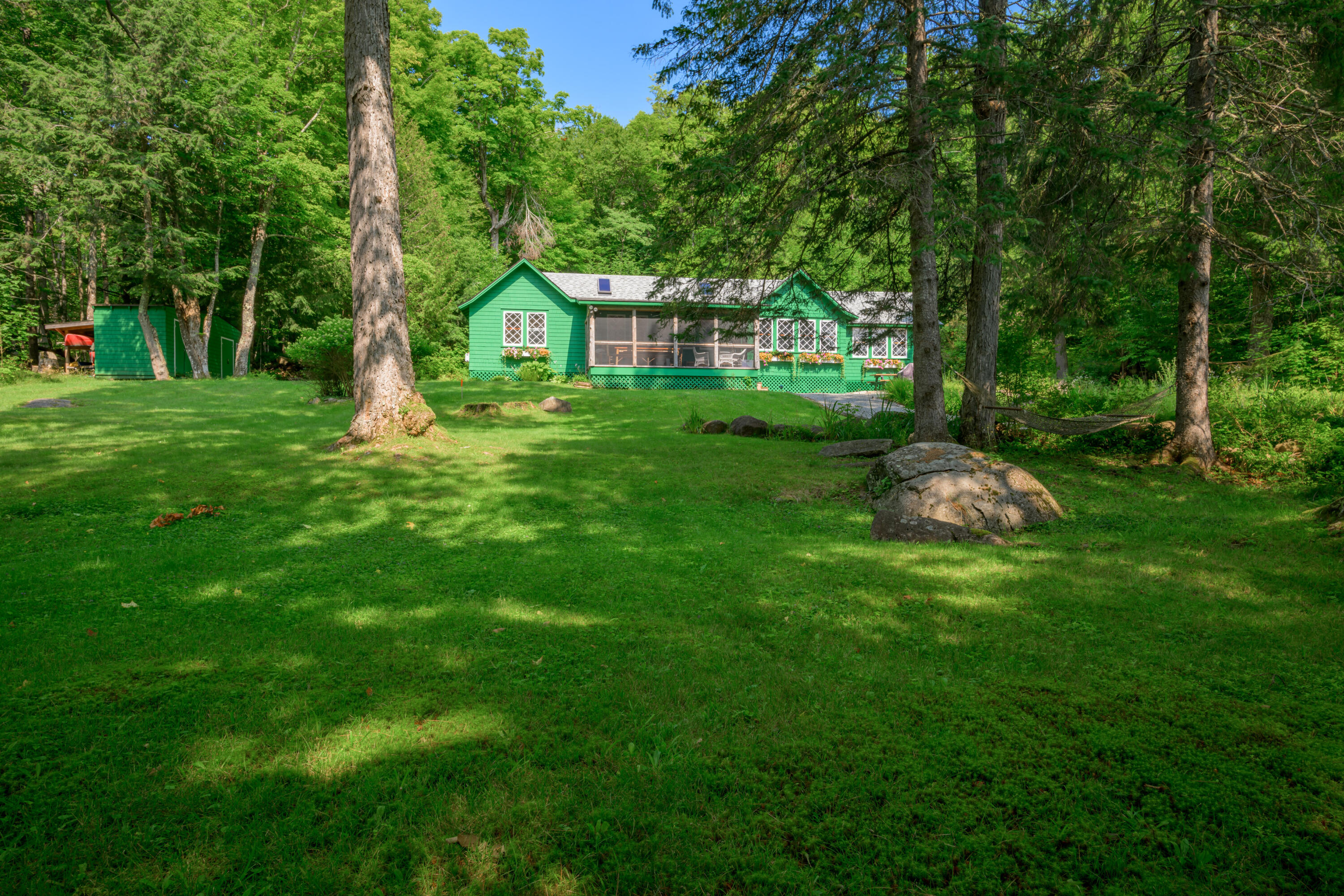 12 George & Bliss Lane Pier 245 Lake Placid NY 12946